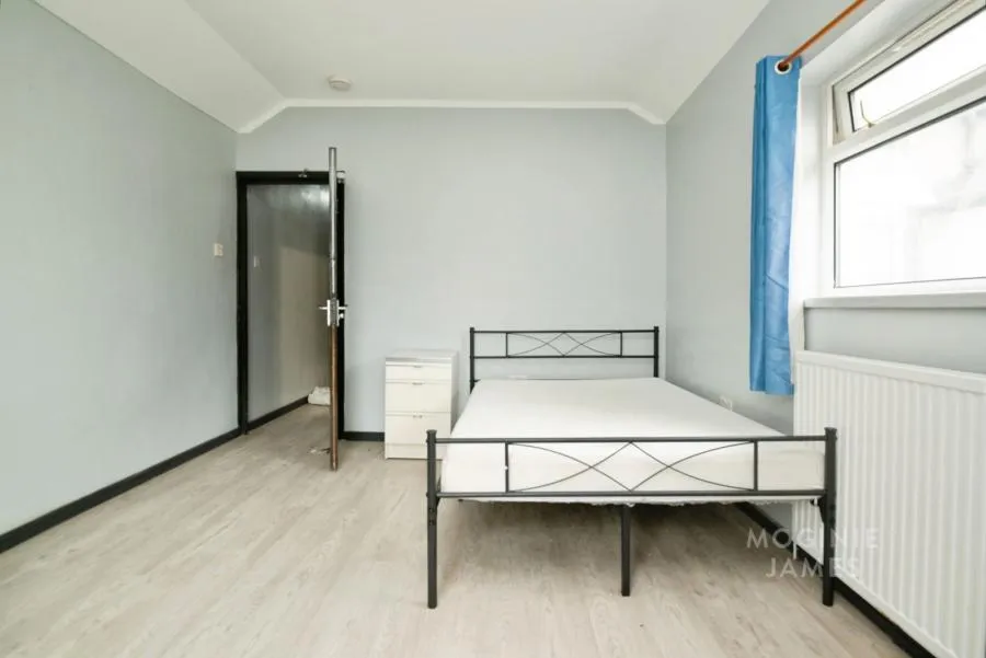 Whitchurch Road, Heath, CF14, photo 6