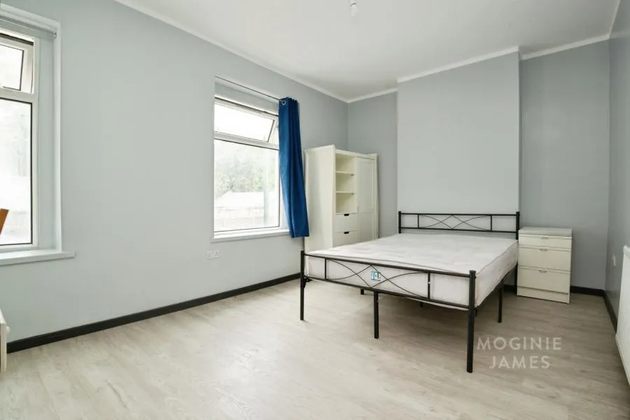 Whitchurch Road, Heath, CF14, photo 3