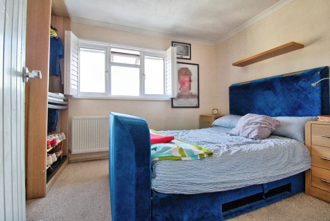 Juniper Way, Romford, RM3, photo 11