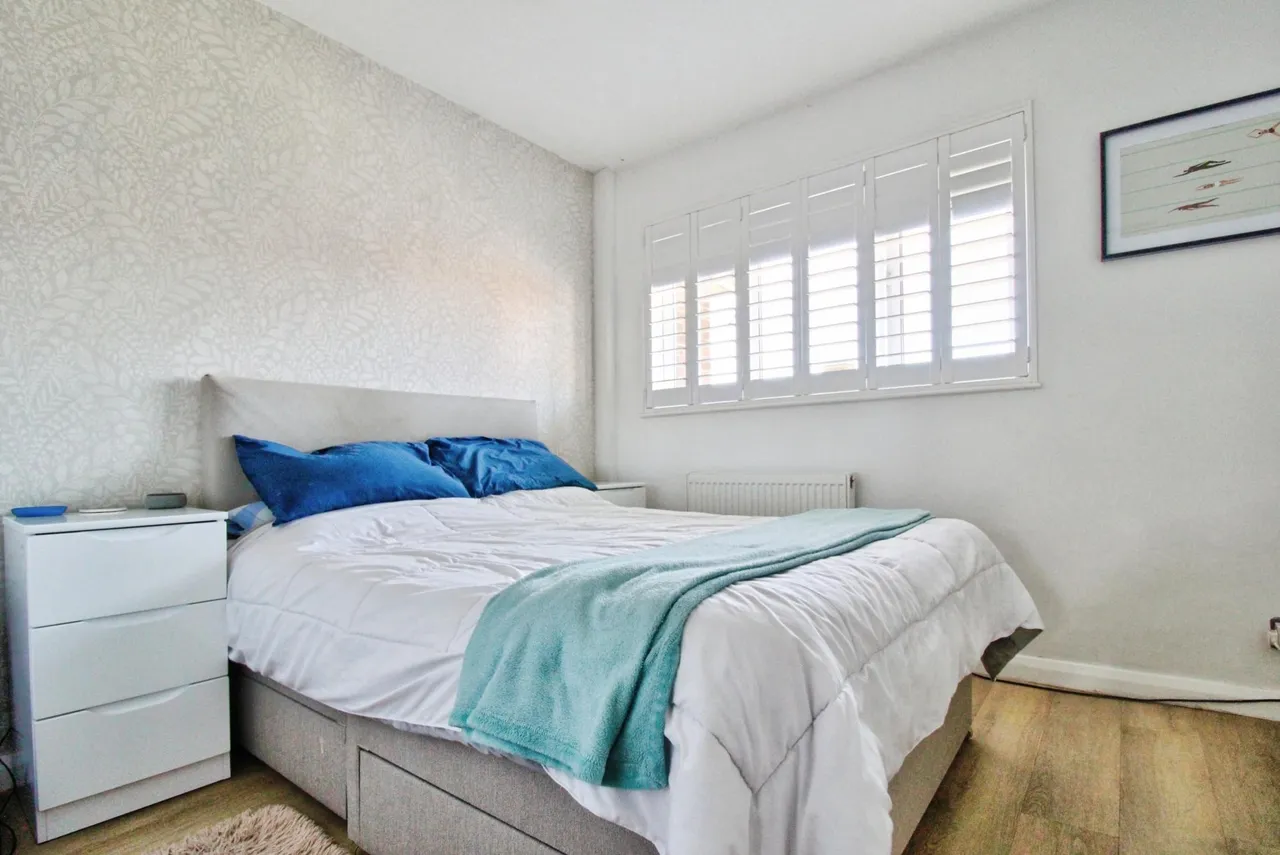 Juniper Way, Romford, RM3, photo 13