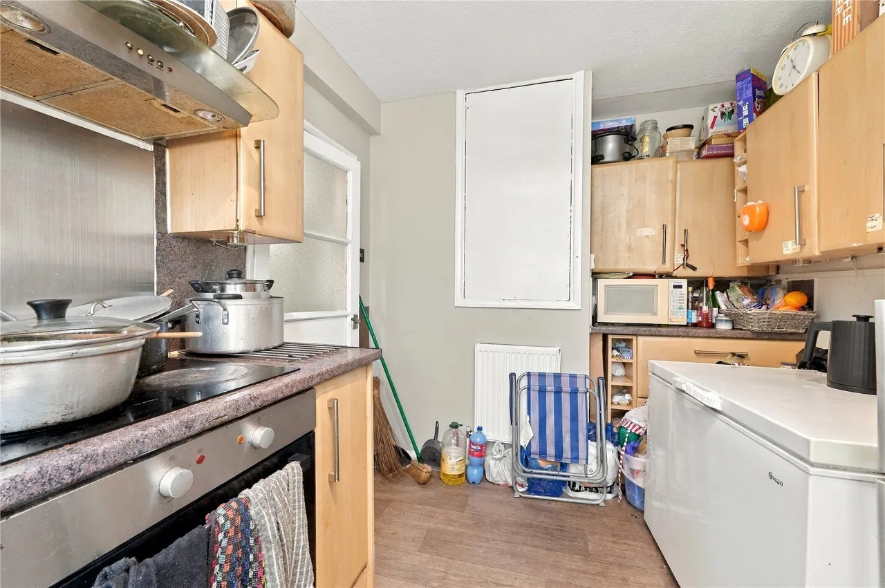 Stonhouse Street, London, SW4, photo 6