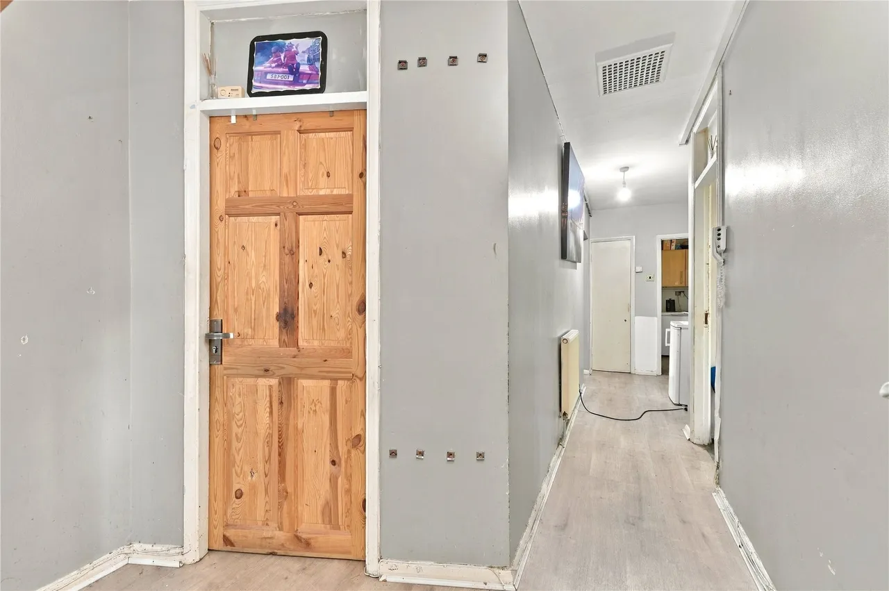 Stonhouse Street, London, SW4, photo 4