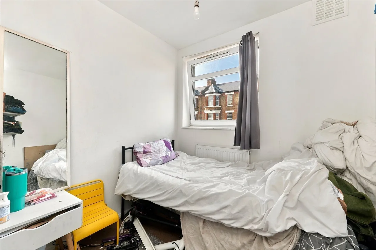 Stonhouse Street, London, SW4, photo 9