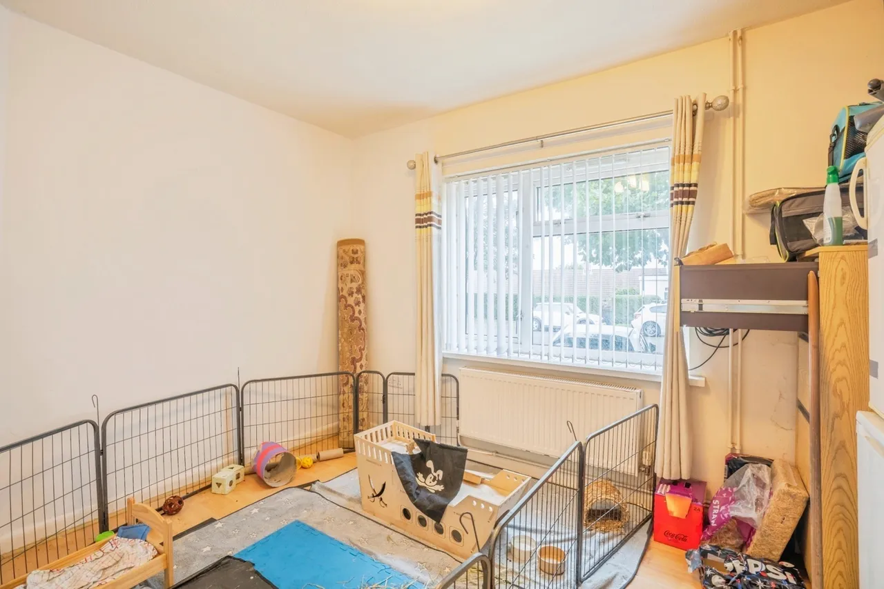 Hunloke Avenue, Chesterfield, S40, photo 13