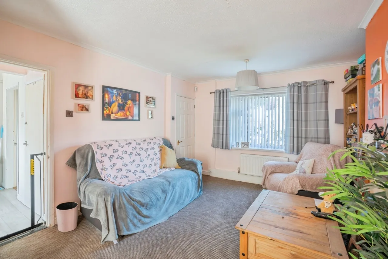 Hunloke Avenue, Chesterfield, S40, photo 15