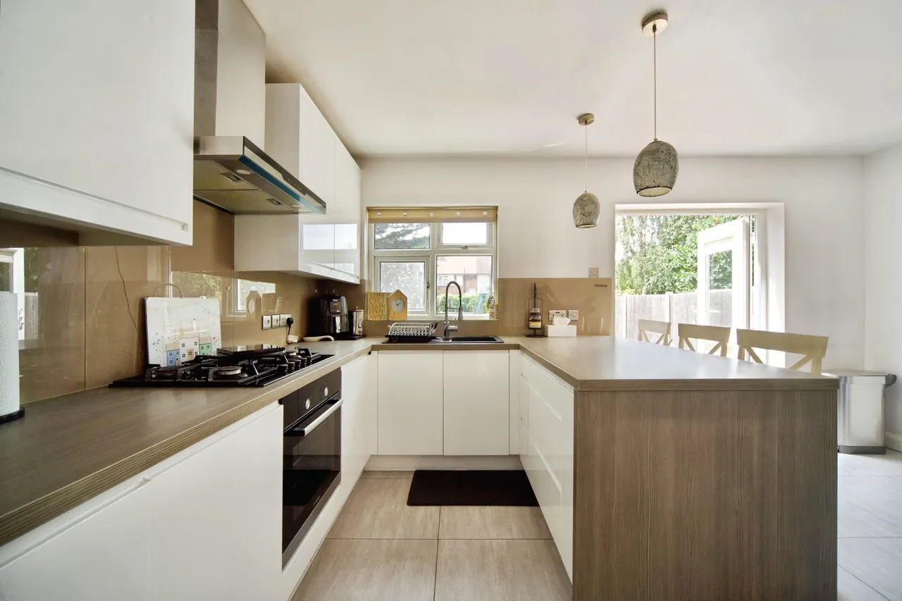 Grafton Road, Dagenham, photo 10