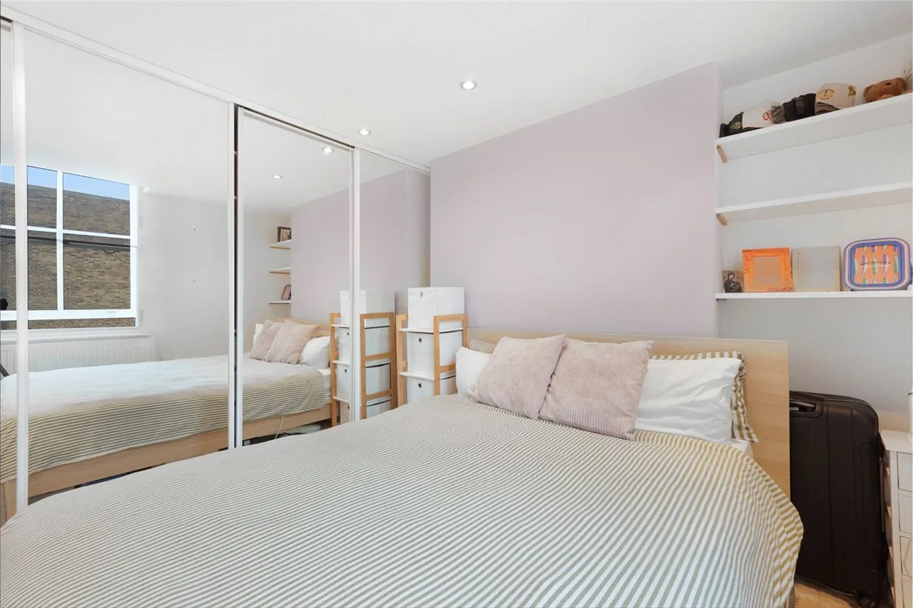 Seven Sisters Road, London, N7, photo 12