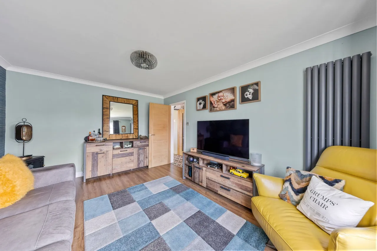 Dundee Close, Fearnhead, Warrington, Warrington, WA2 0UL, photo 11