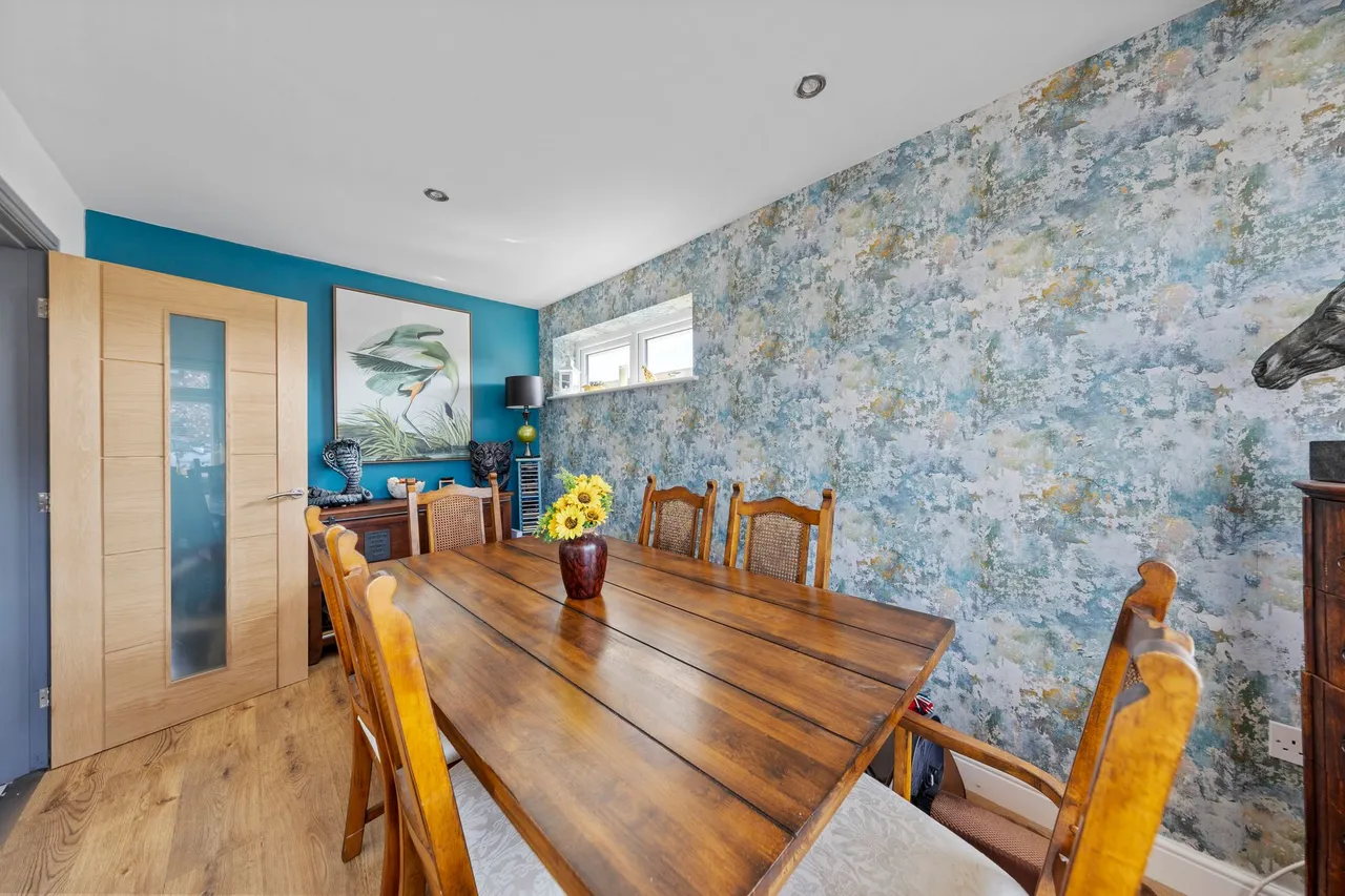 Dundee Close, Fearnhead, Warrington, Warrington, WA2 0UL, photo 13
