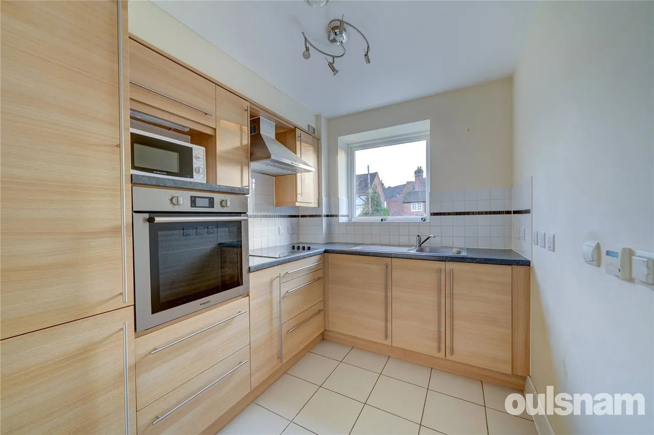 Hanbury Road, Droitwich, Worcestershire, WR9 8GD, photo 6