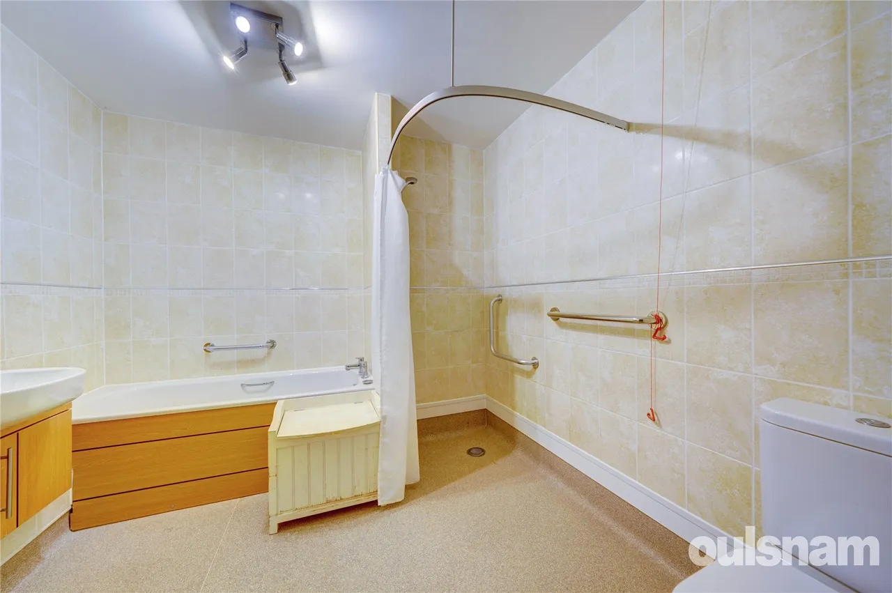Hanbury Road, Droitwich, Worcestershire, WR9 8GD, photo 10