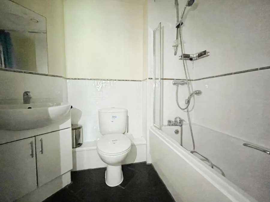 Orchard Place, Southampton, SO14, photo 7