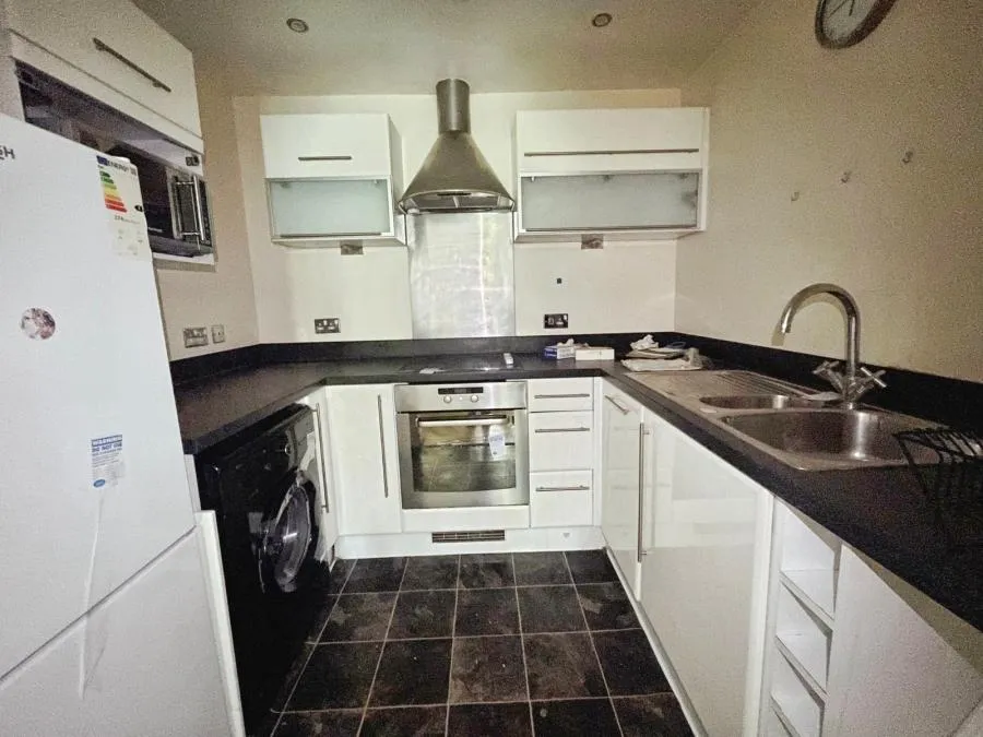 Orchard Place, Southampton, SO14, photo 3