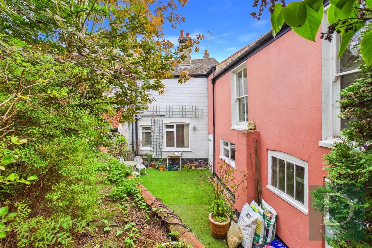 Station Road, Halesworth, IP19, photo 12