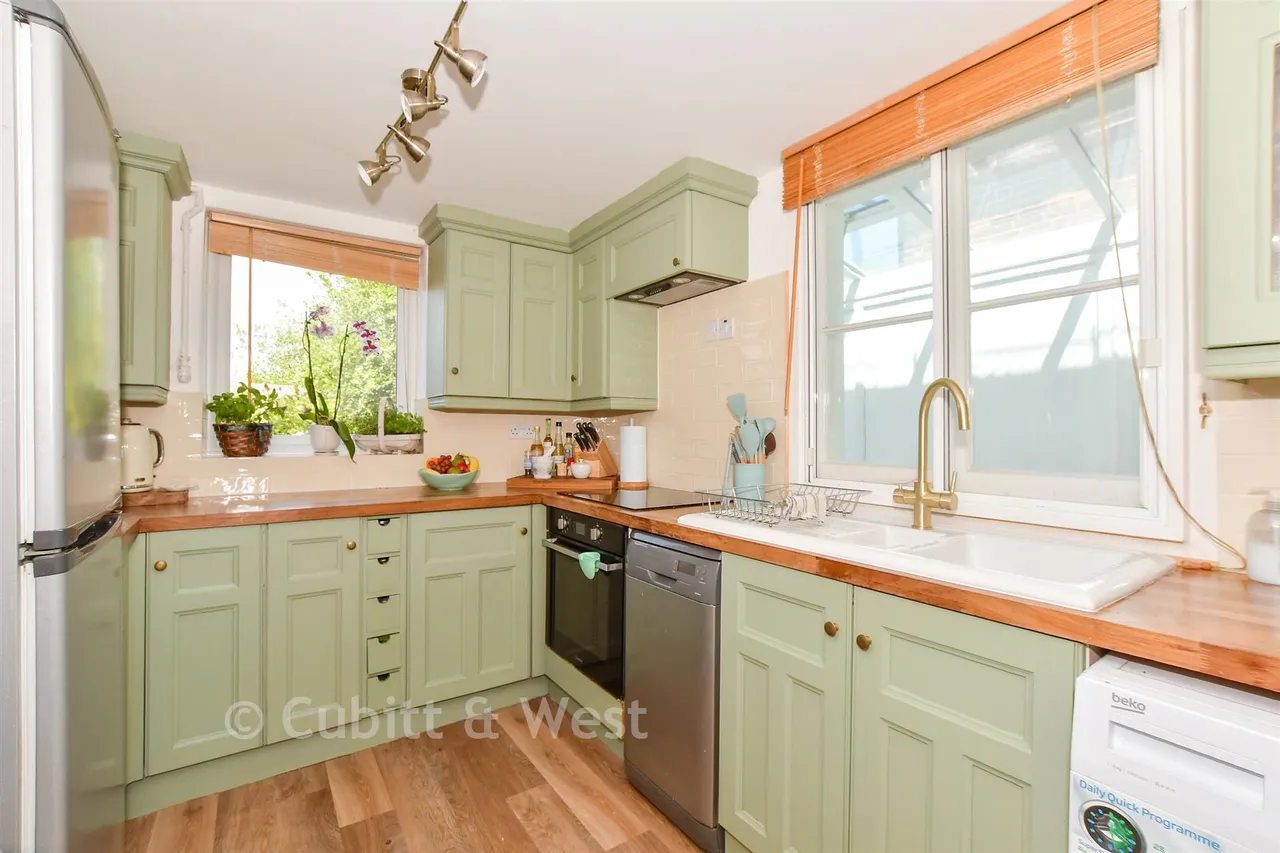 New Cottages, Five Ashes, TN20, photo 4