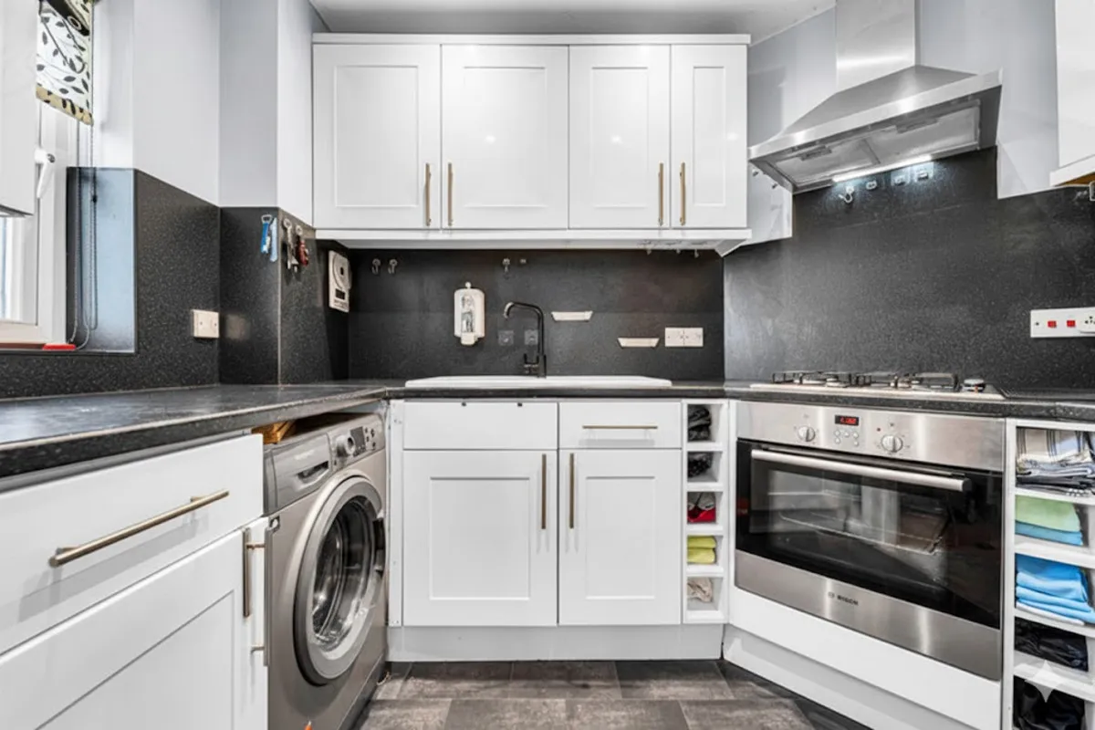 West Drayton, UB7, photo 6