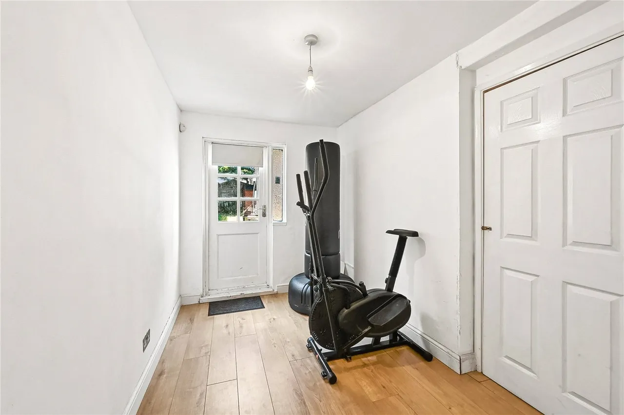 Mead Way, Bromley, BR2, photo 8
