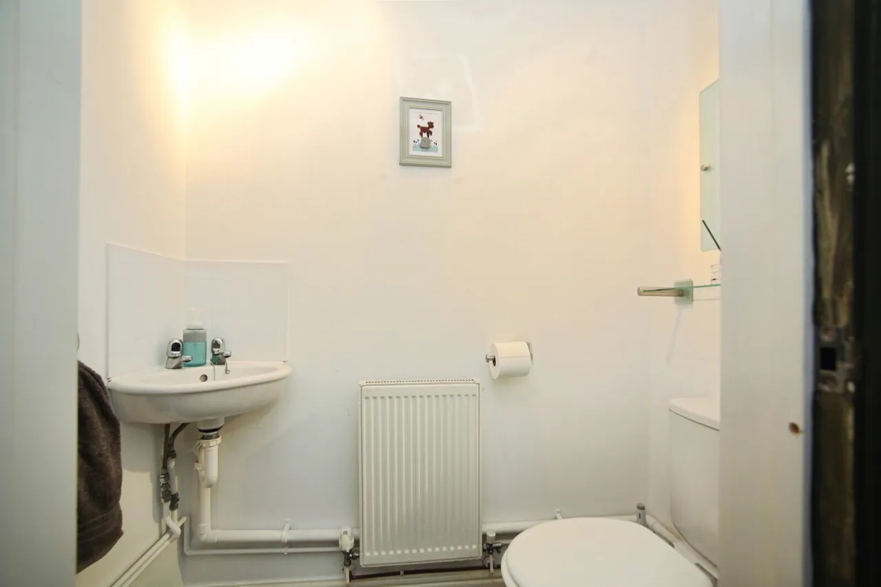 Plynlimon Avenue, Croespenmaen, Crumlin, Newport, NP11, photo 5