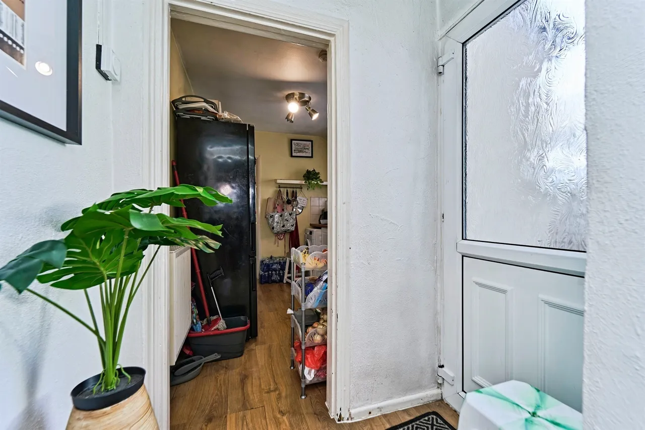 Vicarage Road, West Bromwich, B71, photo 10