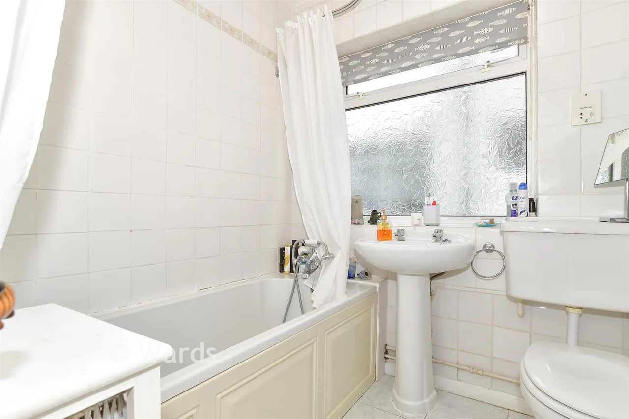 Belgrave Road, Minster-On-Sea, ME12, photo 10