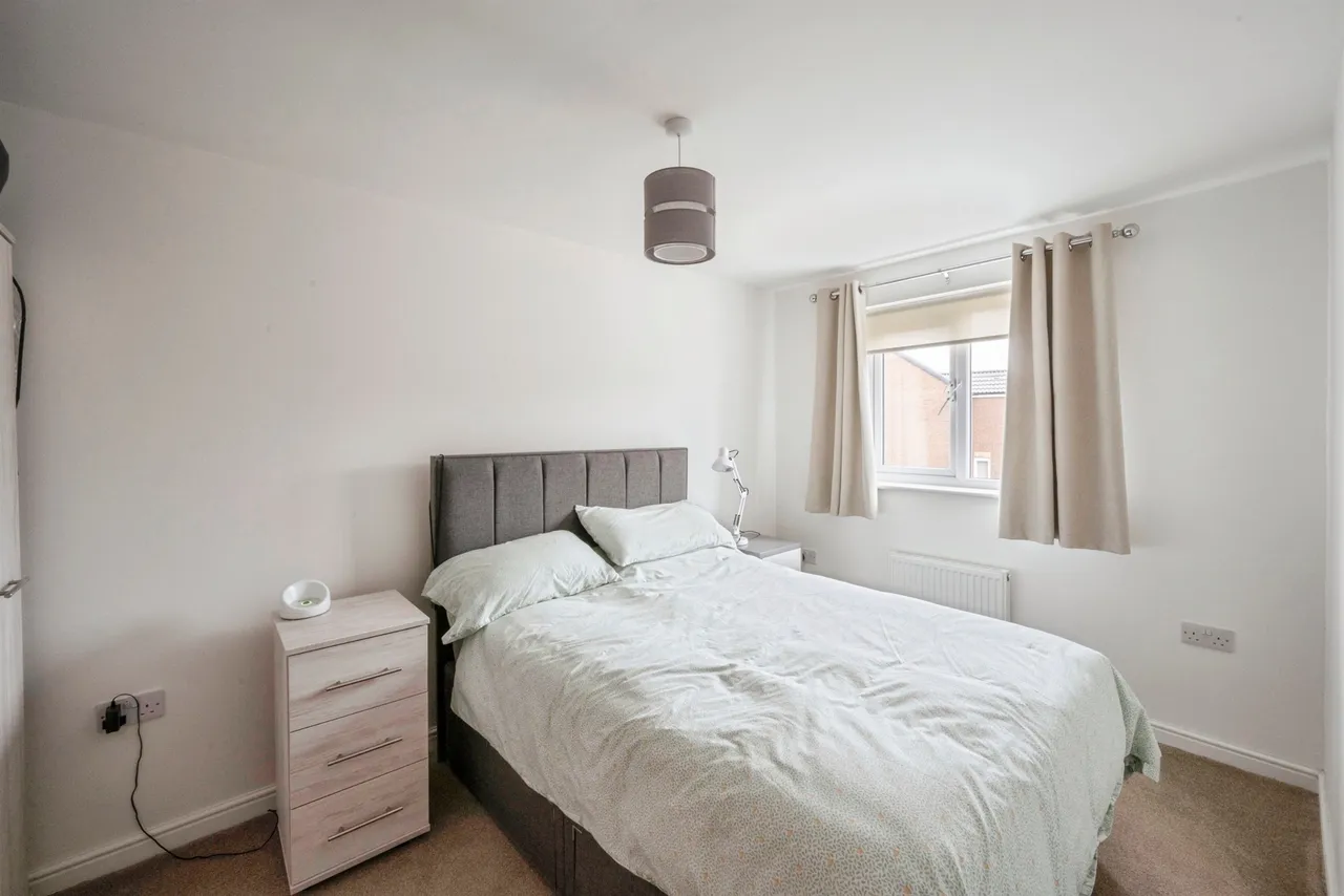 South Moor Drive, Goldthorpe, Rotherham, photo 12