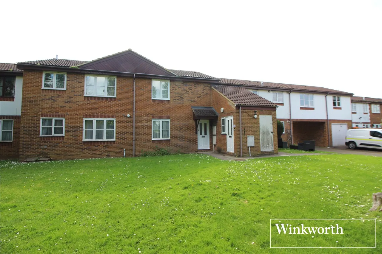 1 bed flat to rent, Farm Close, Borehamwood, WD6