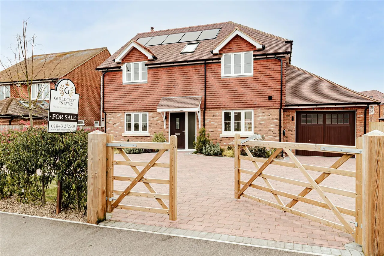 Sandwich Road, Ash, Canterbury, Kent, CT3 2AF, photo 24