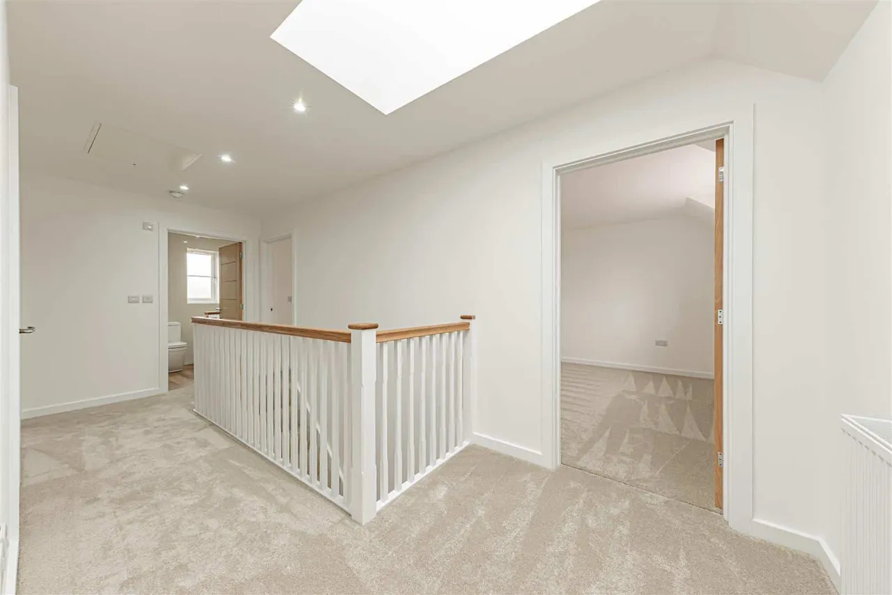 Sandwich Road, Ash, Canterbury, Kent, CT3 2AF, photo 11