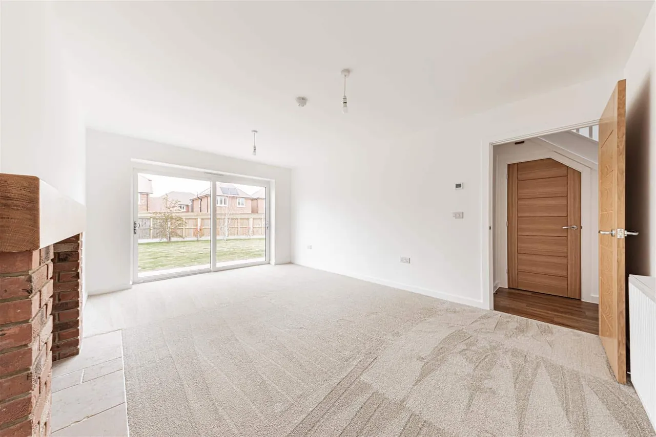 Sandwich Road, Ash, Canterbury, Kent, CT3 2AF, photo 26