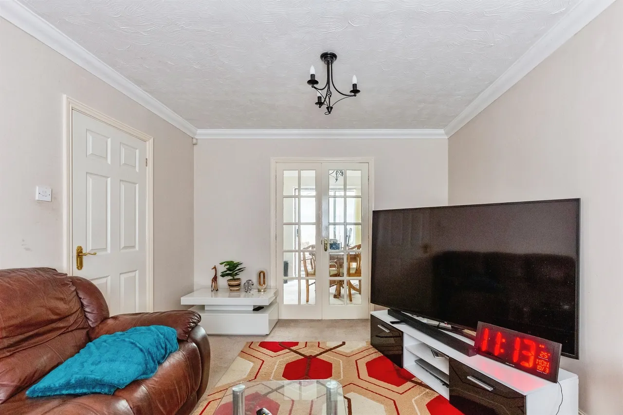 Malvern Close, Wellingborough, photo 4