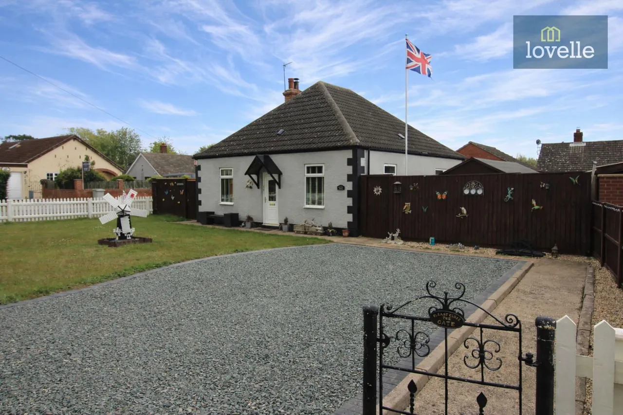 3 bed house for sale, Willerton Road, North Somercotes, LN11