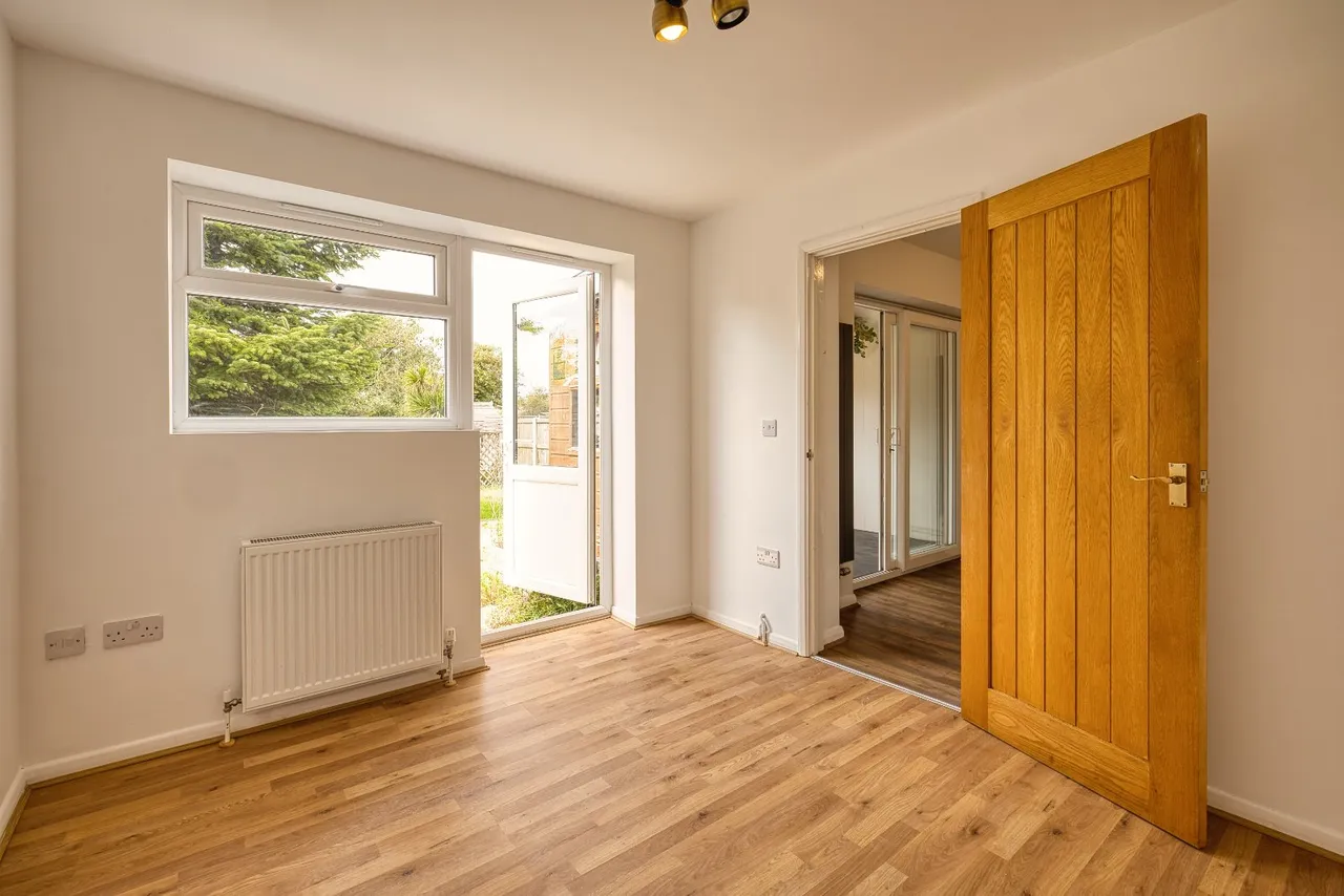 Vine Close, Ramsgate, CT11, photo 3