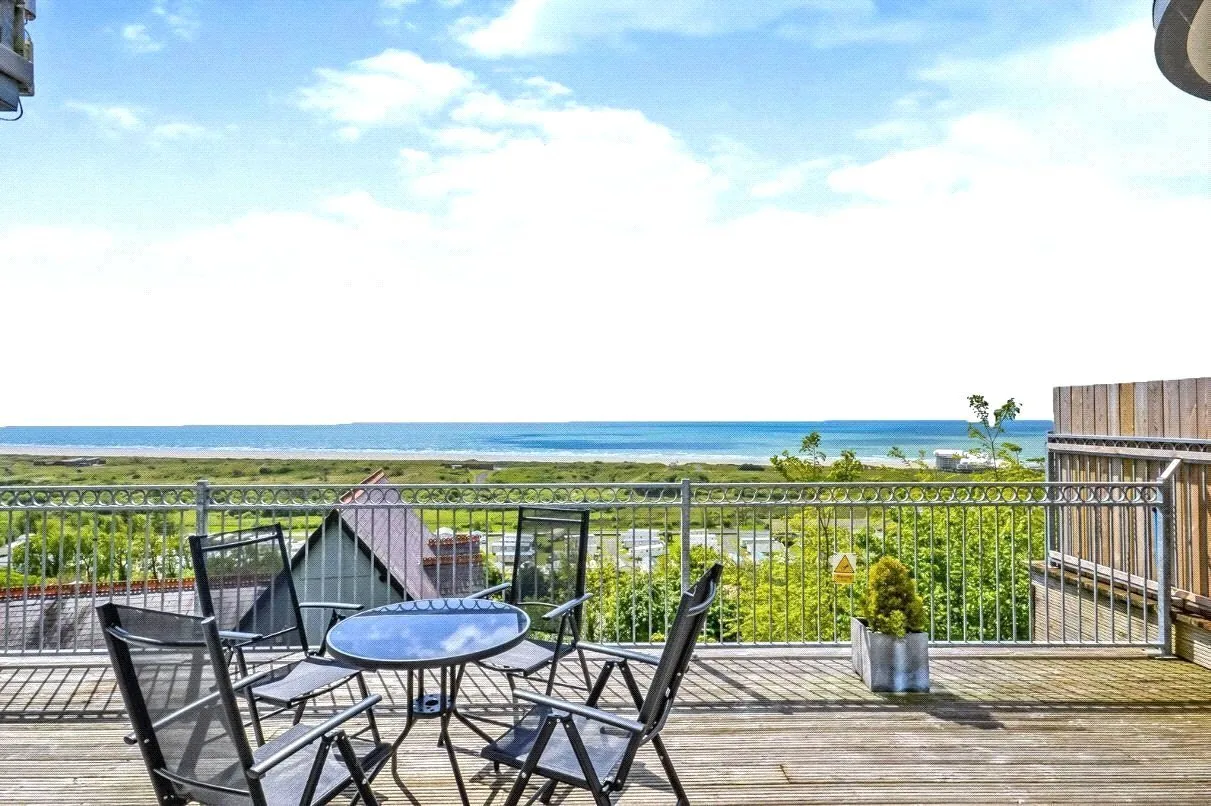 Coastal View, Pendine, SA33, photo 7