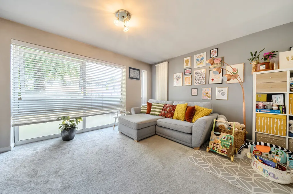 Longlands Road, Sidcup, DA15 7NB, photo 2