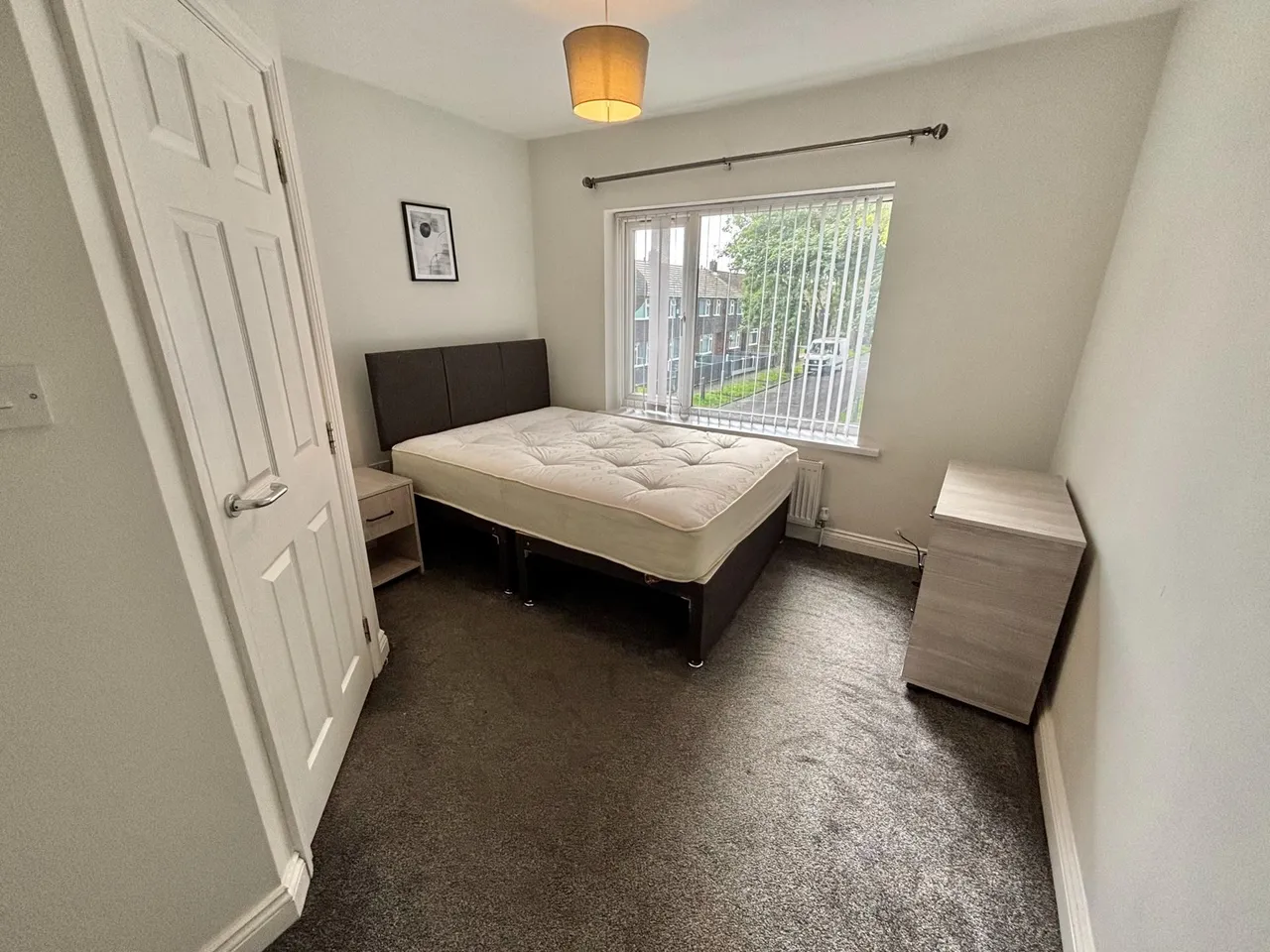 Harcourt Street, Oldham, OL1, photo 5