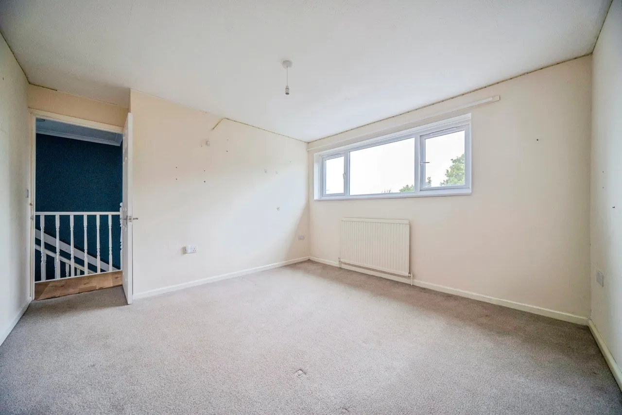 Forfar Drive, Bletchley, Milton Keynes, Buckinghamshire, MK3, photo 10