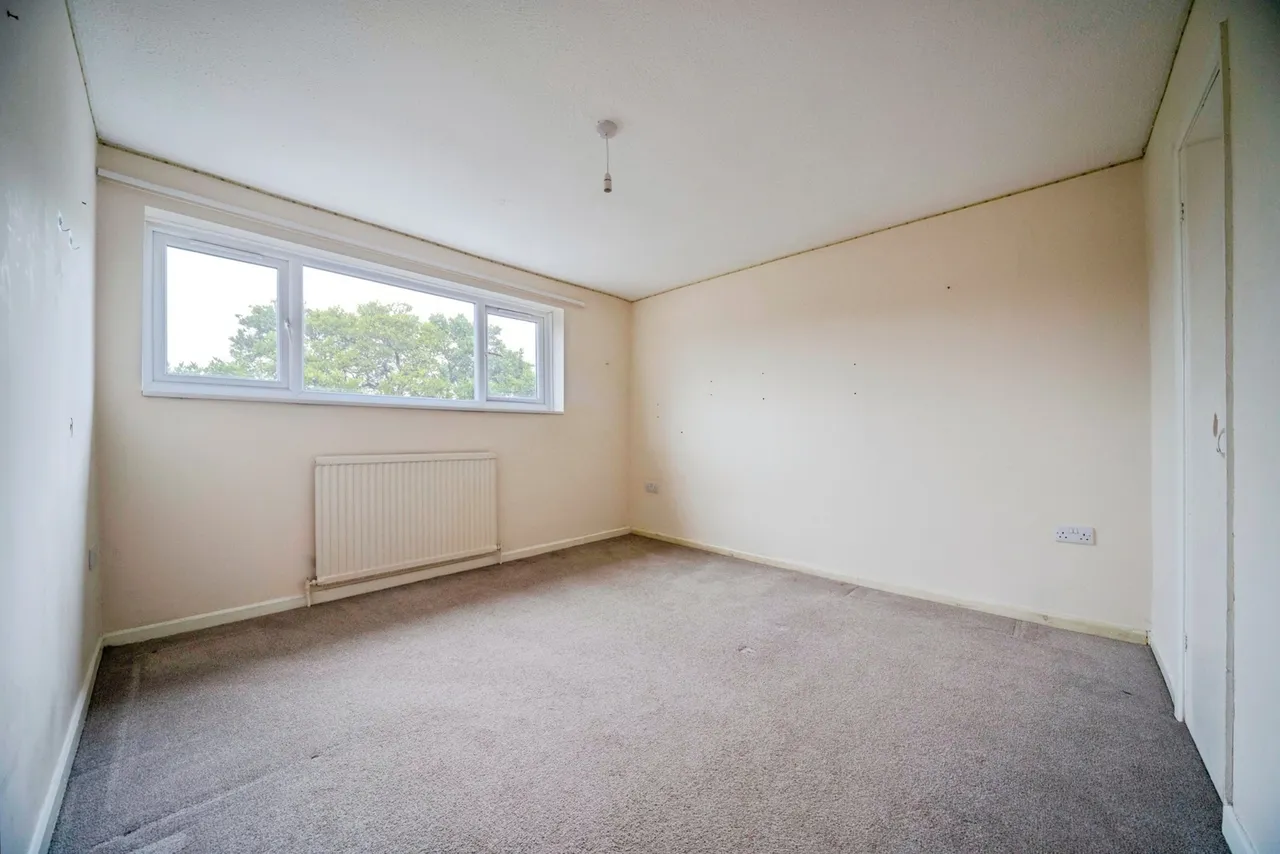 Forfar Drive, Bletchley, Milton Keynes, Buckinghamshire, MK3, photo 9