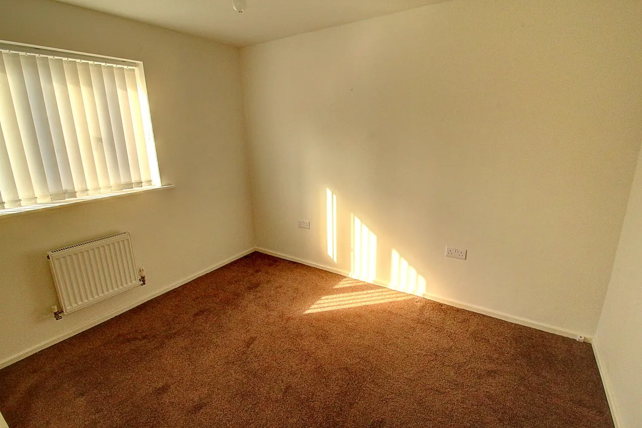 Borough Way, Nuneaton, CV11, photo 13