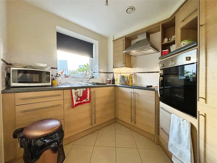 Foxes Road, Newport, PO30, photo 3
