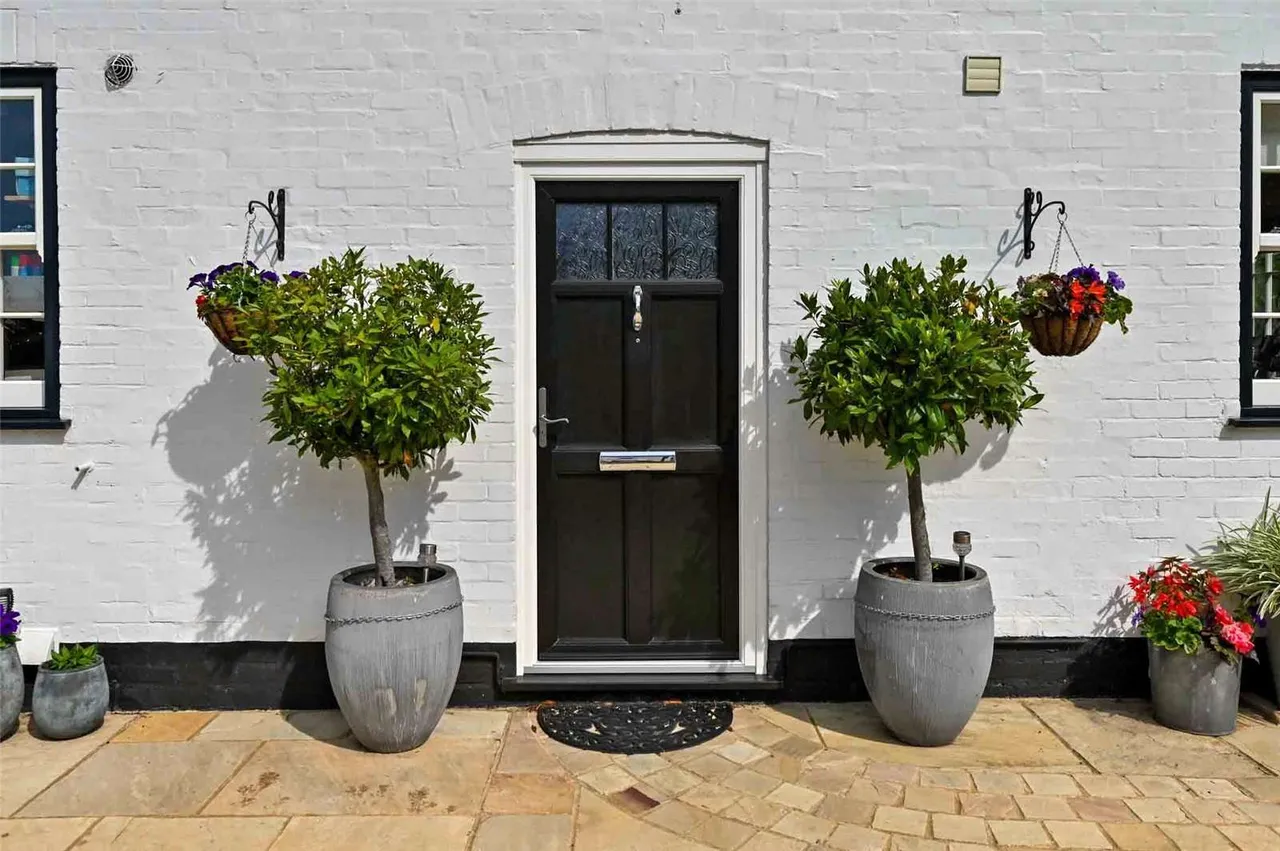 Crouch Lane, Winkfield, SL4, photo 24