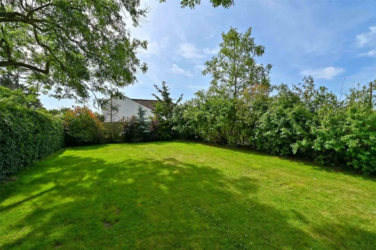 Crouch Lane, Winkfield, SL4, photo 20