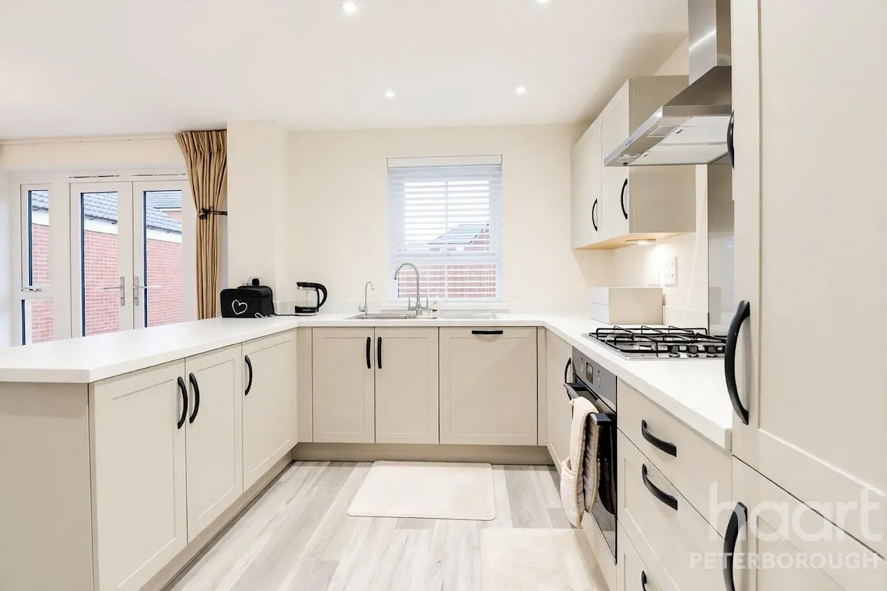 Blossom Place, Peterborough, PE7, photo 7