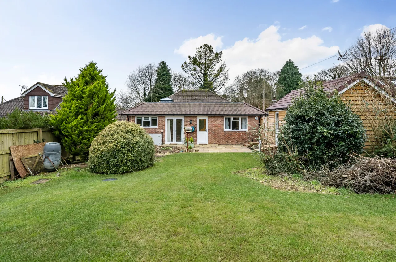 Darvill Road, Ropley, SO24, photo 10