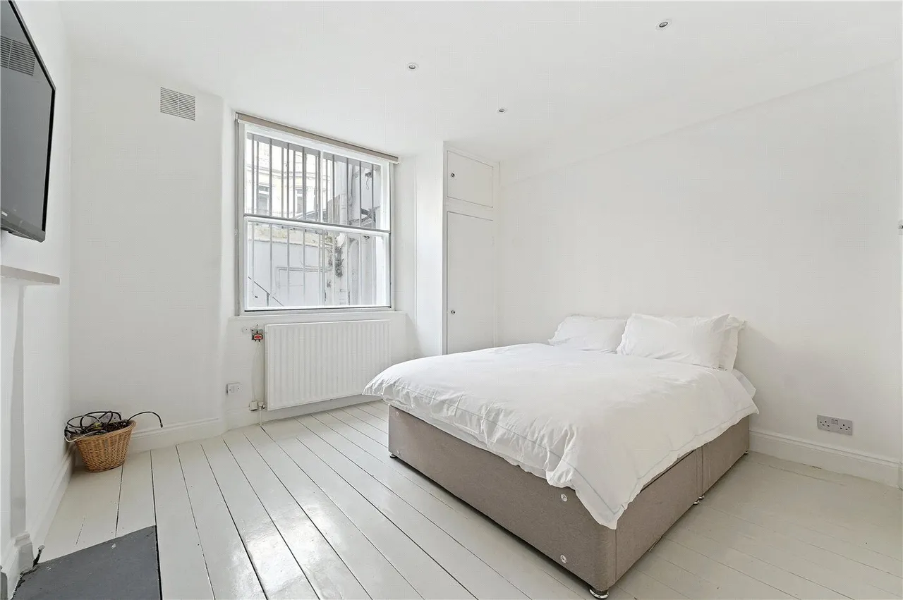 Ladbroke Gardens, London, W11, photo 3