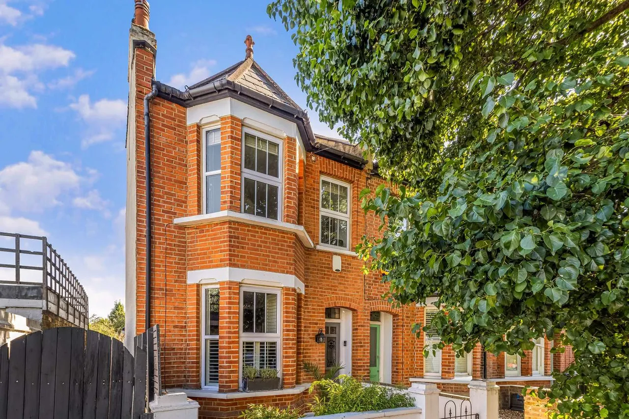 4 bed house for sale — Evelyn Road, Chiswick, W4 5JL