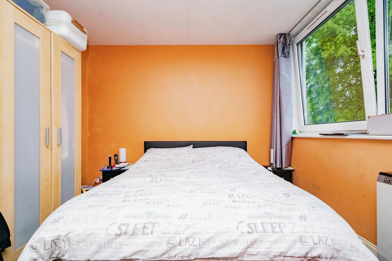Downs Road, Luton, Bedfordshire, LU1, photo 7