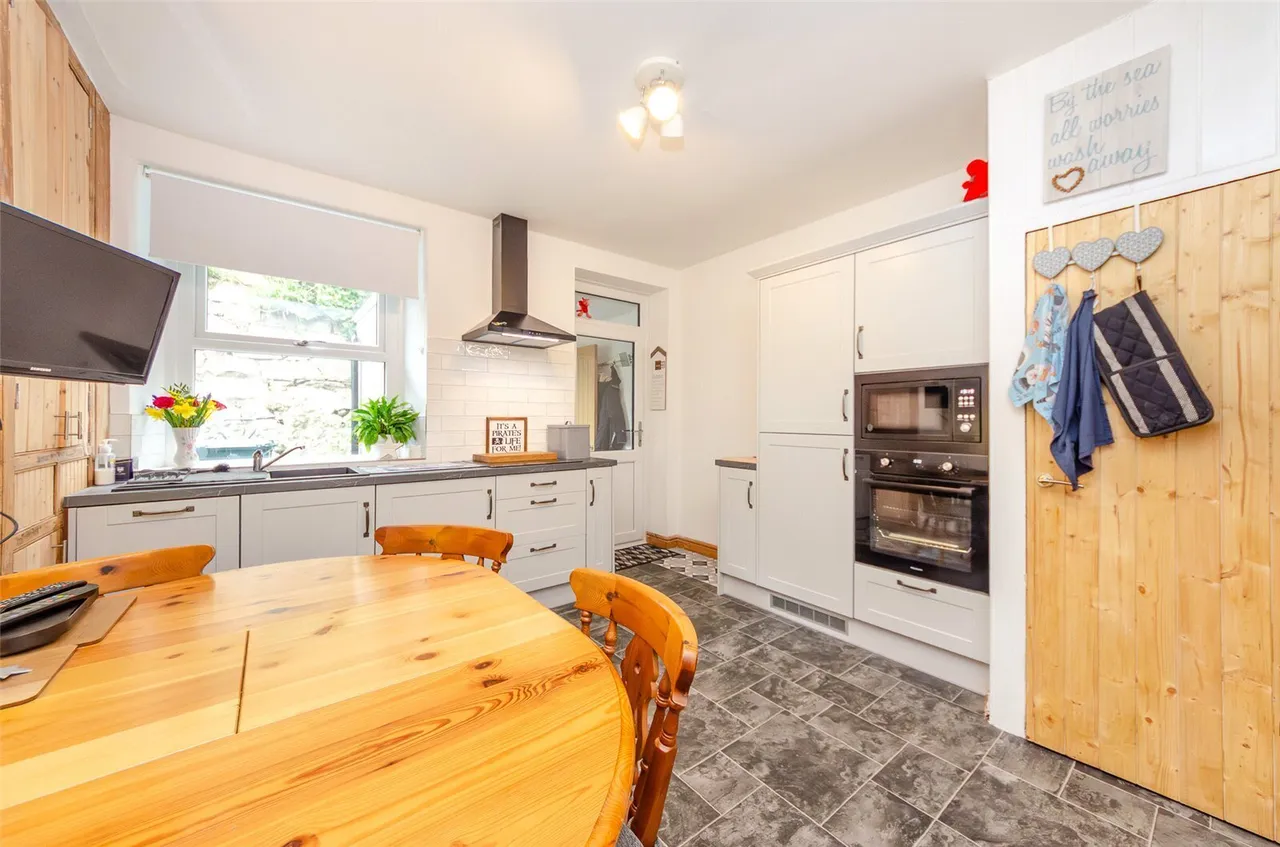 Chapel Street, Penmaenmawr, LL34, photo 4