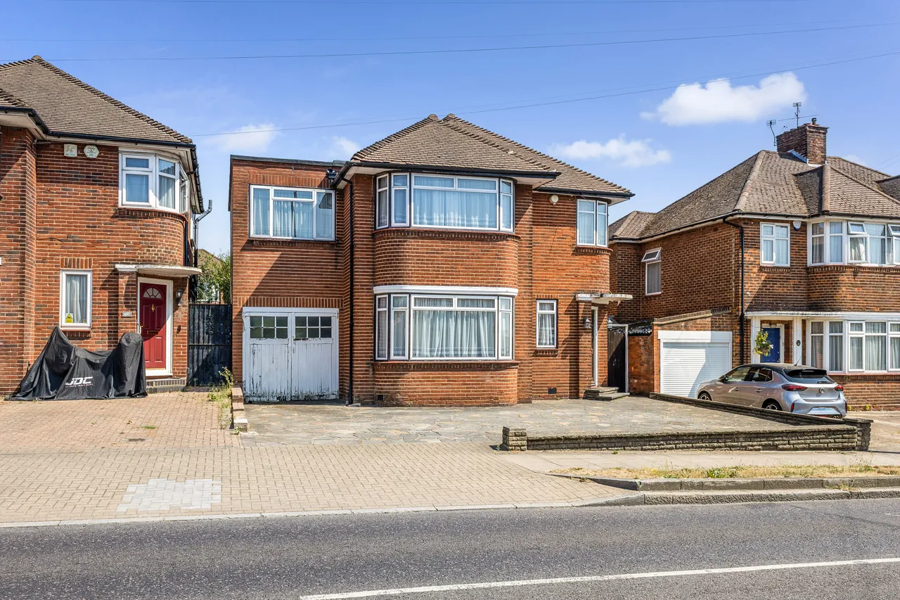 Weston Drive, Stanmore, HA7, photo 3