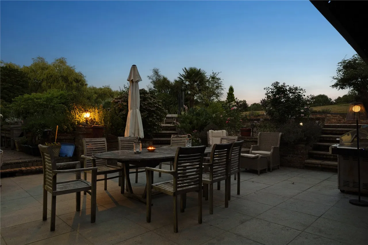 A Magnificent Country Manor Estate with approximately Nine Acres, photo 38