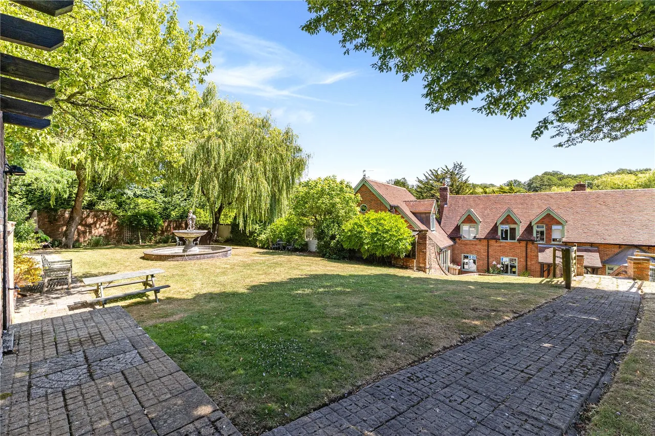 A Magnificent Country Manor Estate with approximately Nine Acres, photo 29